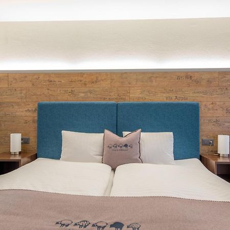Hotel Schaefli Siebnen ภายนอก รูปภาพ