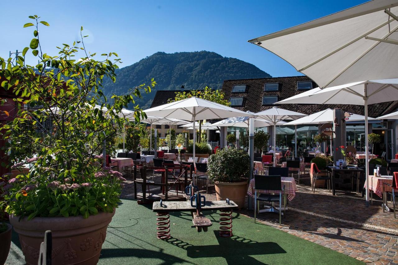 Hotel Schaefli Siebnen ภายนอก รูปภาพ