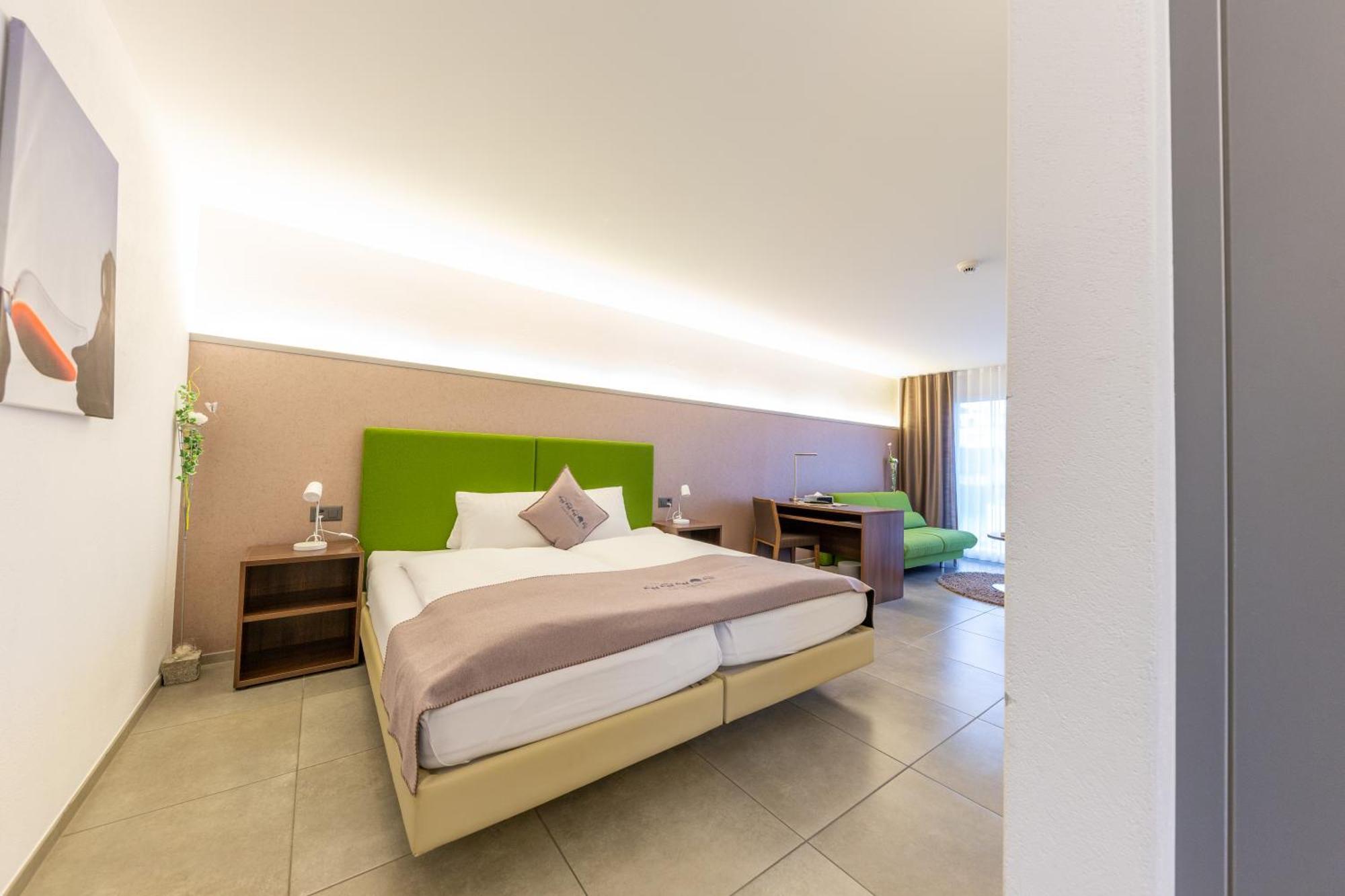 Hotel Schaefli Siebnen ภายนอก รูปภาพ
