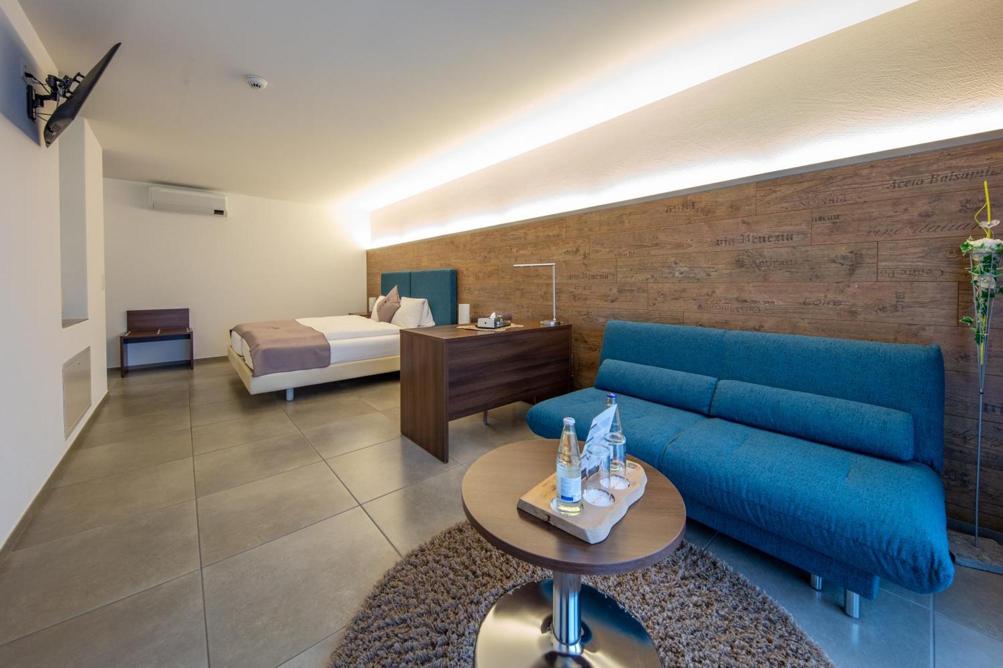 Hotel Schaefli Siebnen ภายนอก รูปภาพ
