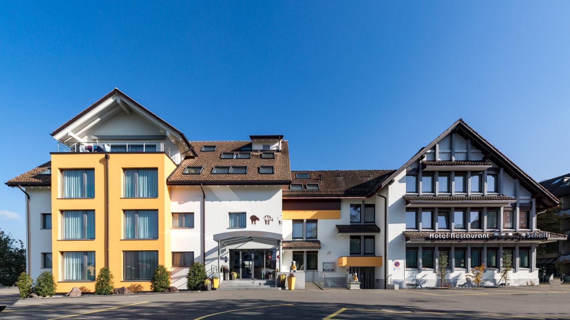 Hotel Schaefli Siebnen ภายนอก รูปภาพ